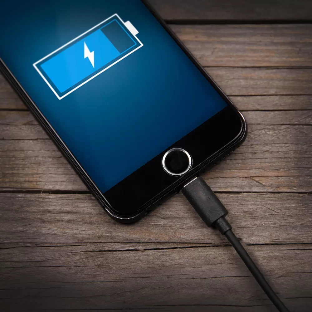 Soft Rubber Sync Wire, USB-A to Lightning Connector